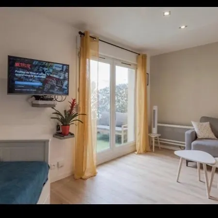 Studio De Standing * Torcy (Seine-et-Marne)